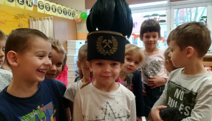 BARBÓRKA W GRUPIE PSZCZÓŁKI