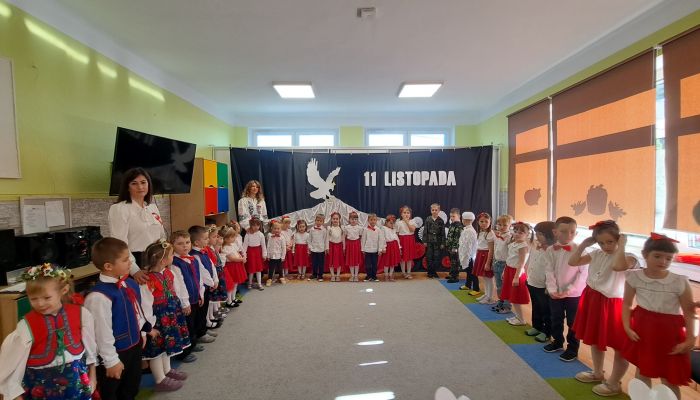 Święto Niepodległości w naszym  przedszkolu