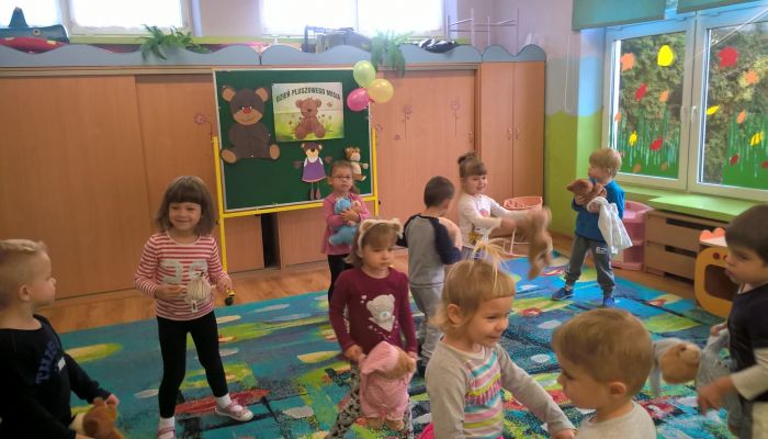 PSZCZÓŁKI ŚWIĘTOWAŁY DZIEŃ PLUSZOWEGO MISIA