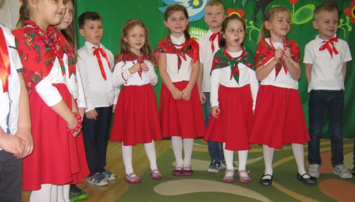 Dzień Babci i Dziadka w grupie Smerfy