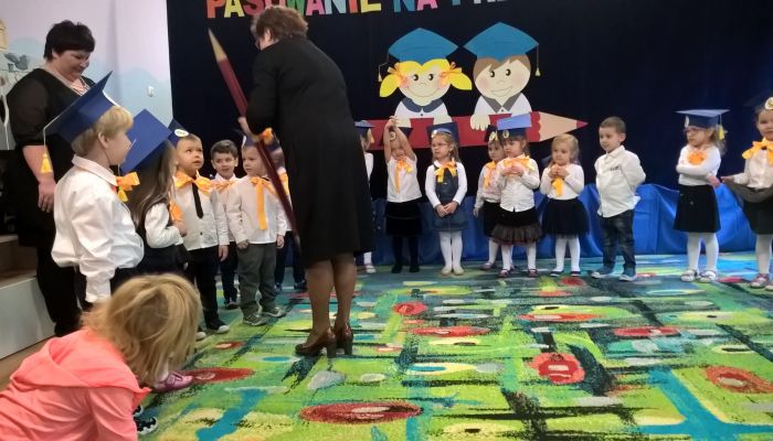 PASOWANIE PSZCZÓŁEK NA PRZEDSZKOLAKA